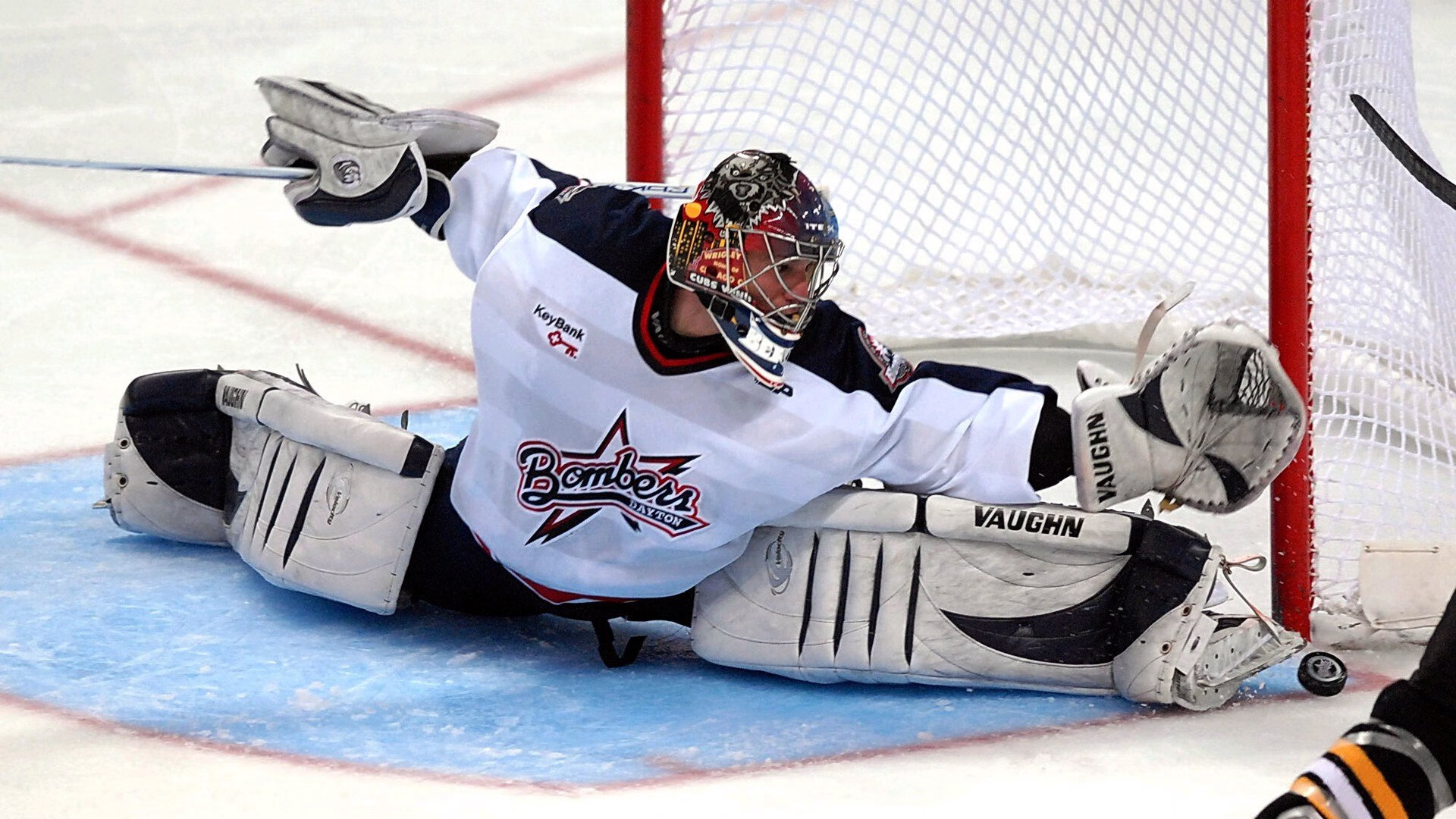 九游官网下载电脑版-马拉松赛事结合夜跑元素提升参与体验，半夜跑马拉松